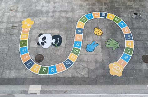  常山地面游戏彩绘